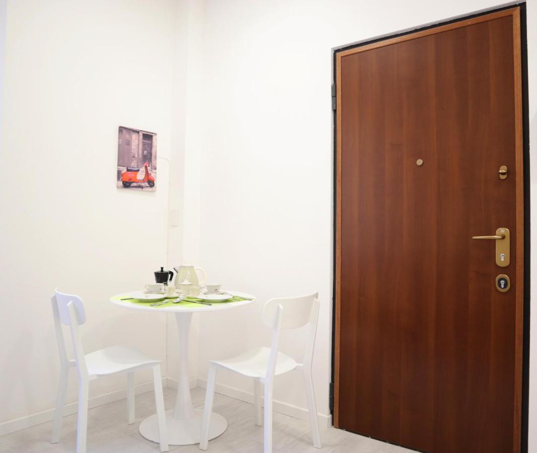 Navigli Tiny Bright House Leilighet Milano Eksteriør bilde